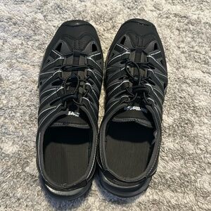 Northside black shoes | SIZE 9